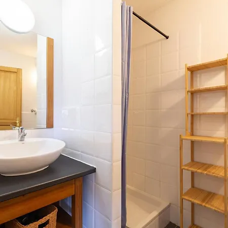Cosy Pour 4 Pres Des Pistes A Peyragudes - Fr-1-695-76