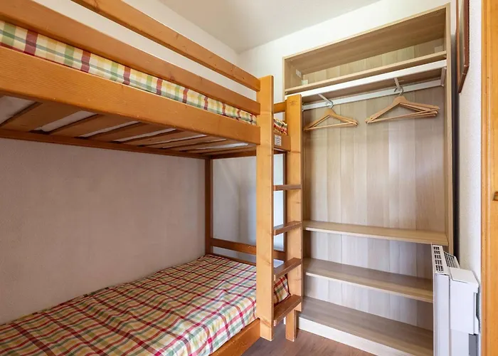 Apartment Cosy Pour 4 Pres Des Pistes A Peyragudes - Fr-1-695-76 *